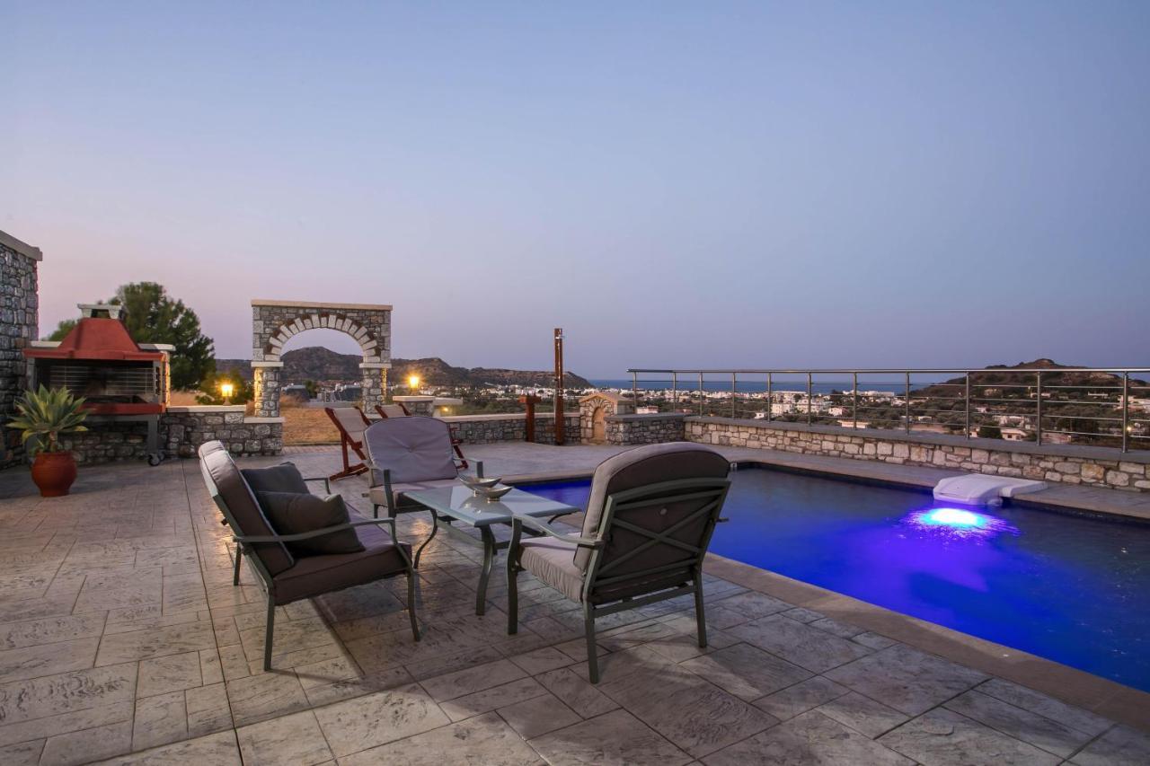 Des & Coo Luxury Villa With Private Pool Faliraki Exterior foto