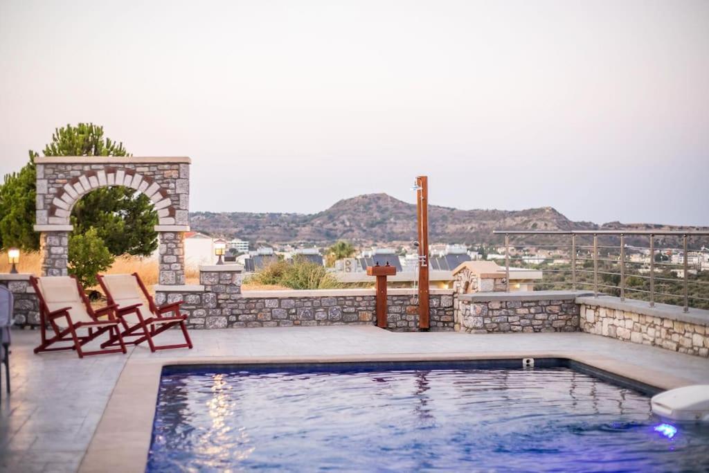 Des & Coo Luxury Villa With Private Pool Faliraki Exterior foto